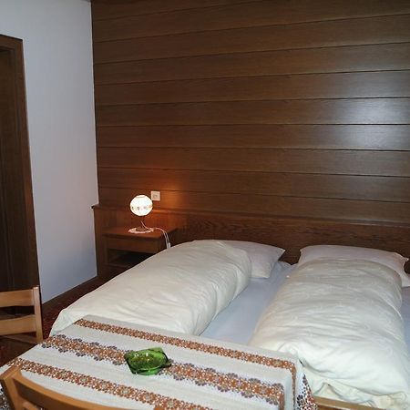 Haus Unterberg Bed and Breakfast San Giacomo Val di Vizze Esterno foto