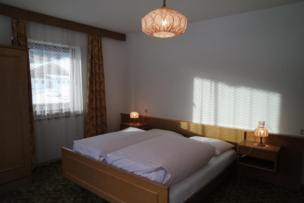Haus Unterberg Bed and Breakfast San Giacomo Val di Vizze Esterno foto