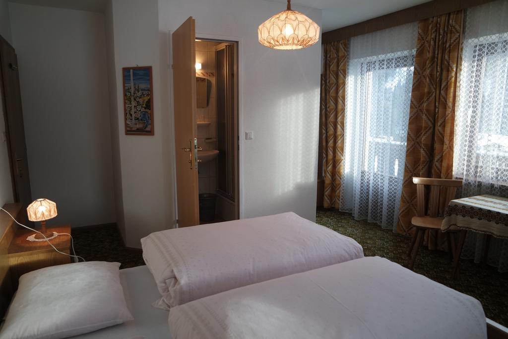 Haus Unterberg Bed and Breakfast San Giacomo Val di Vizze Esterno foto