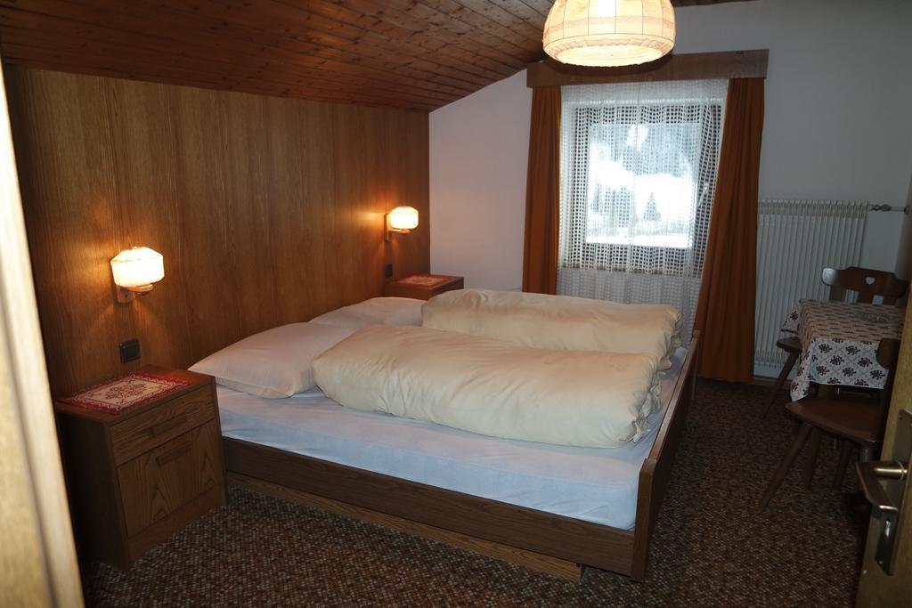 Haus Unterberg Bed and Breakfast San Giacomo Val di Vizze Esterno foto